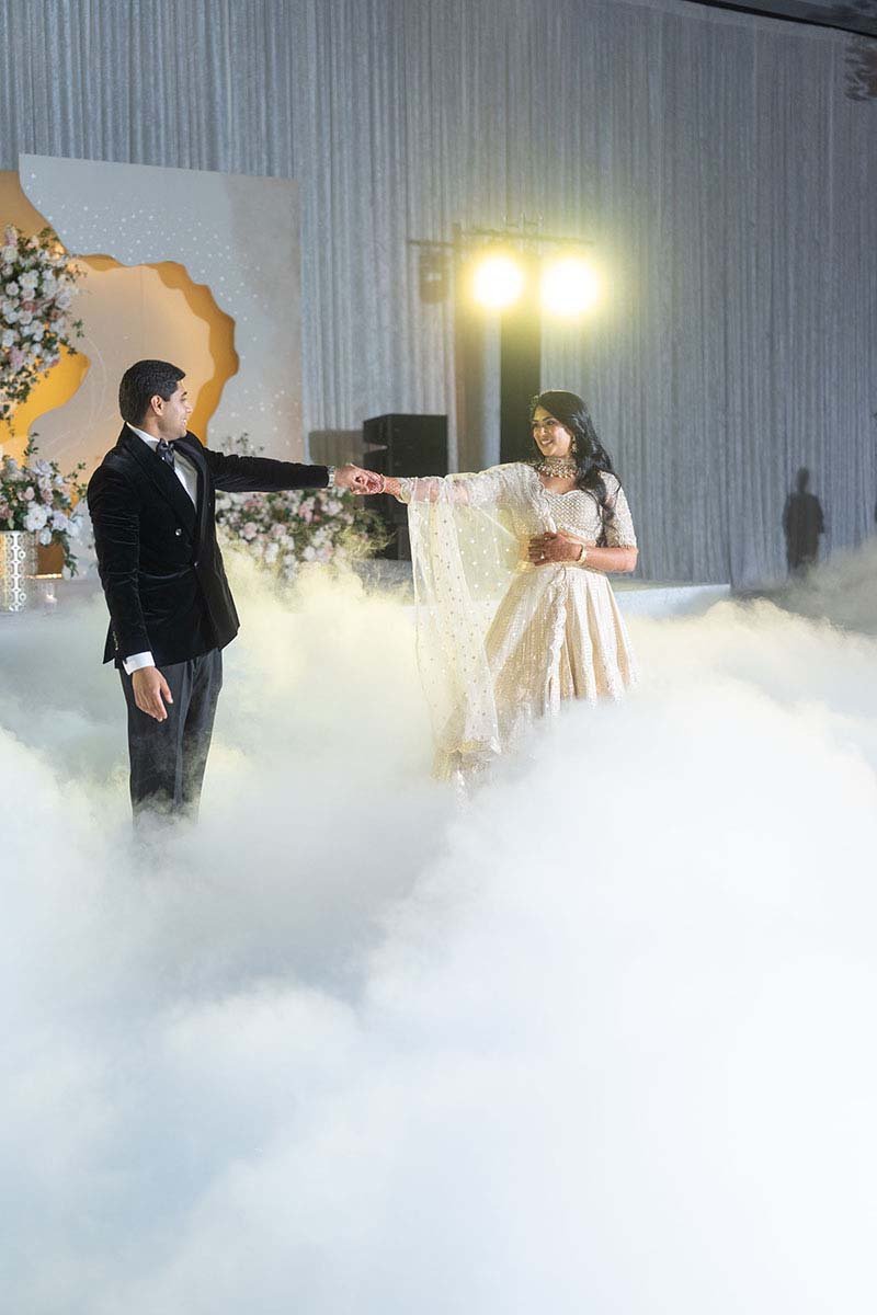 Vik_Meghana_Sneak_Peeks-95.jpg