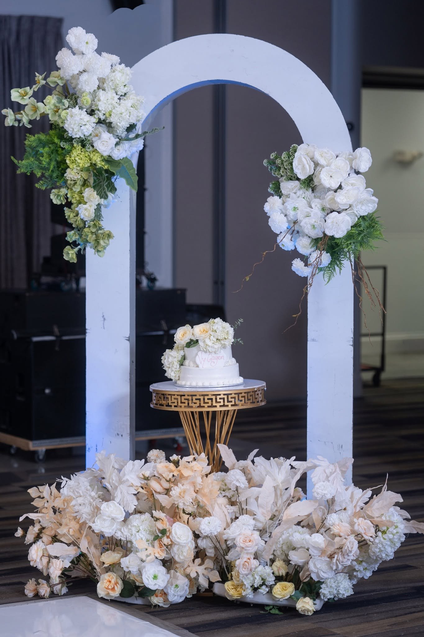 Vy and Quyen Vietnamese wedding at Milander Center, Hialeah, FL, photo 21 by Henry M Production