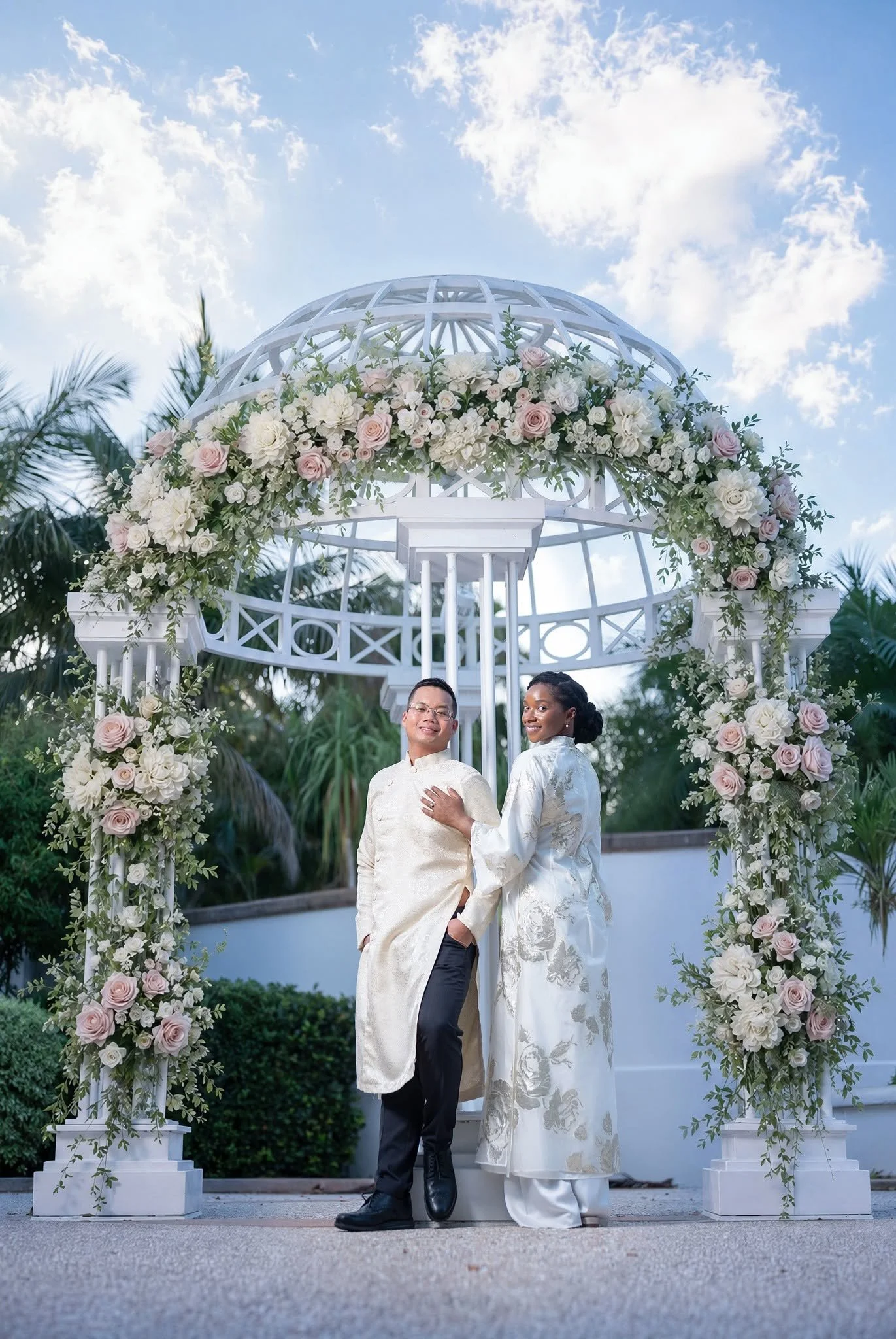 binh-mikayla-florida-botanical-gardens-engagement-13.jpg