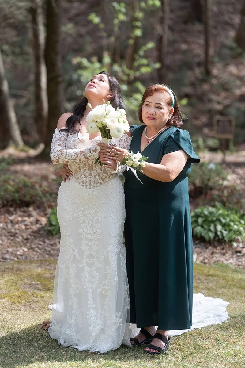 Christian_Jennifer_Wedding_Sneak_Peeks-3.jpg