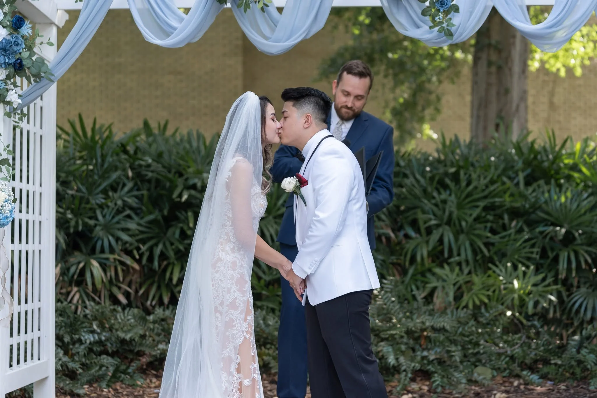 phi-michelle-tampa-garden-club-wedding-26.jpg