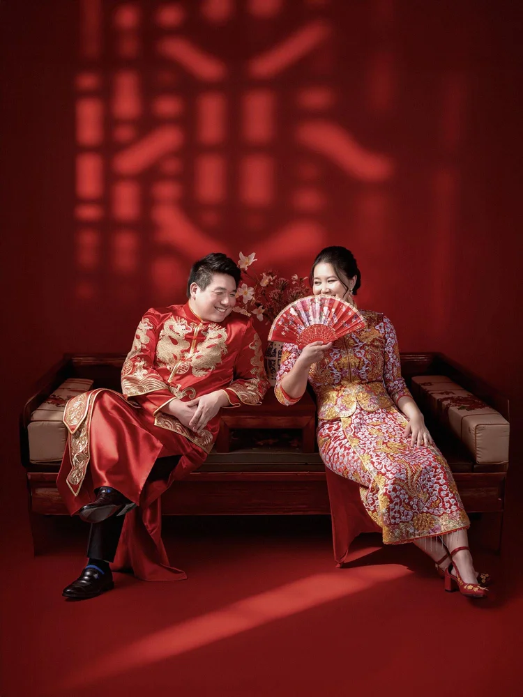 Áo Dài Truyền Thống, ảnh prewedding studio tại Tampa