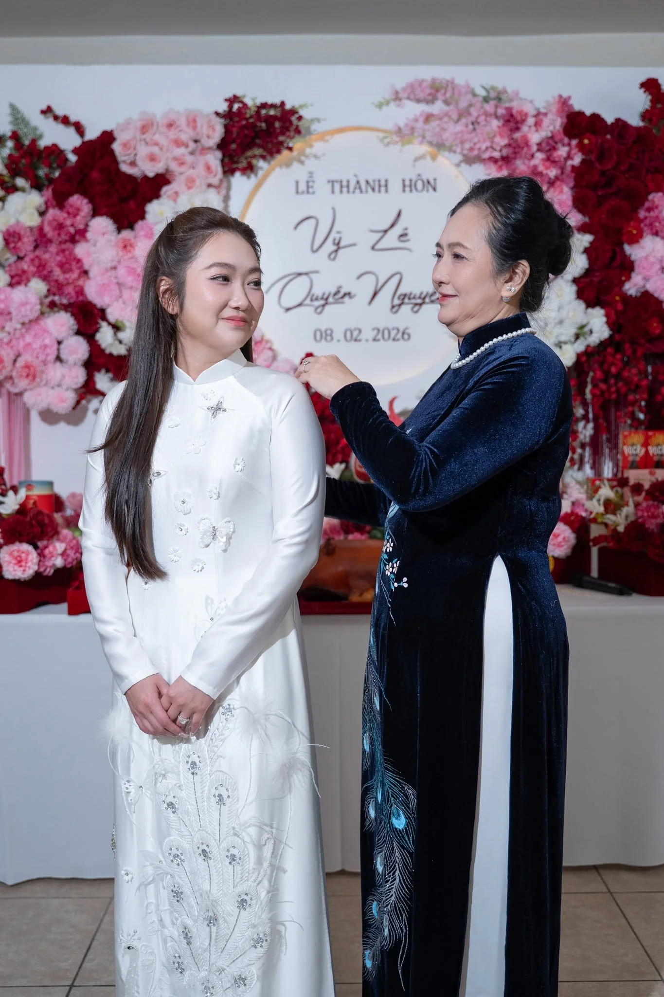 Vy and Quyen Vietnamese wedding at Milander Center, Hialeah, FL, photo 6 by Henry M Production
