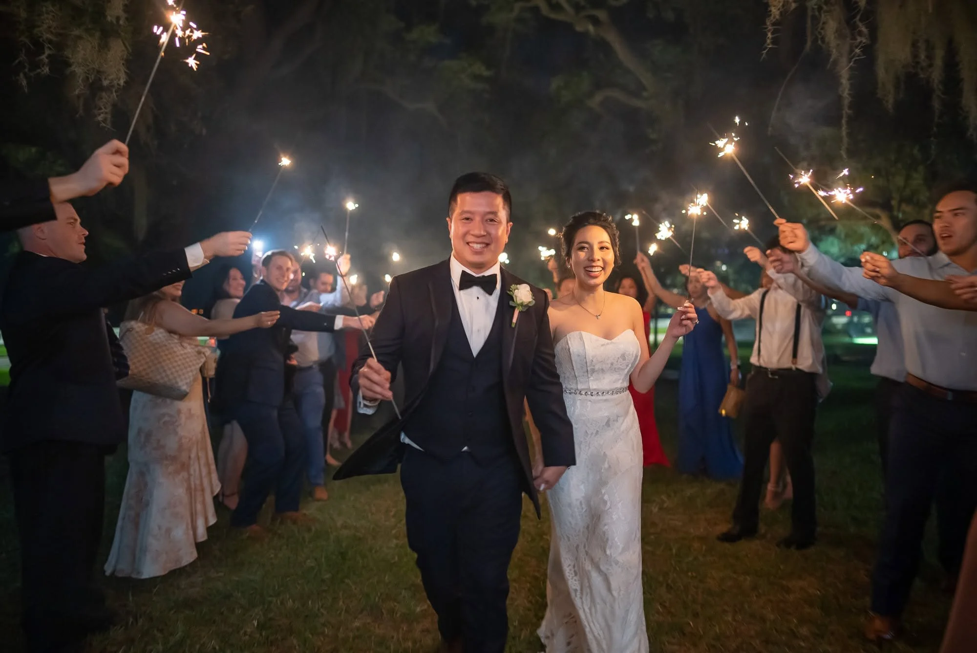 bach-trang-tampa-garden-club-wedding-78.jpg