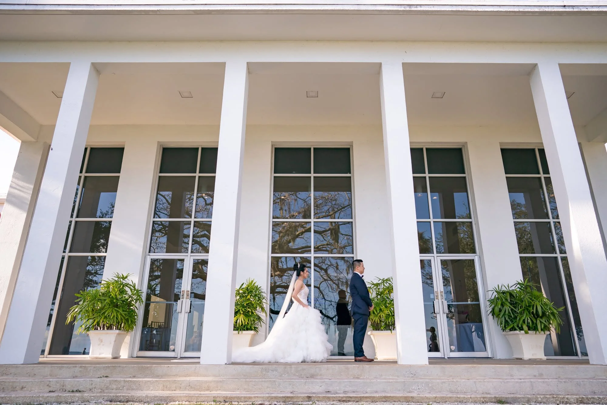 bach-trang-tampa-garden-club-wedding-17.jpg
