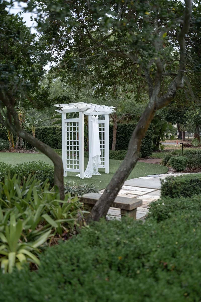 Kyle_Marisa_Wedding_Day_Sneak_Peeks (1).jpg