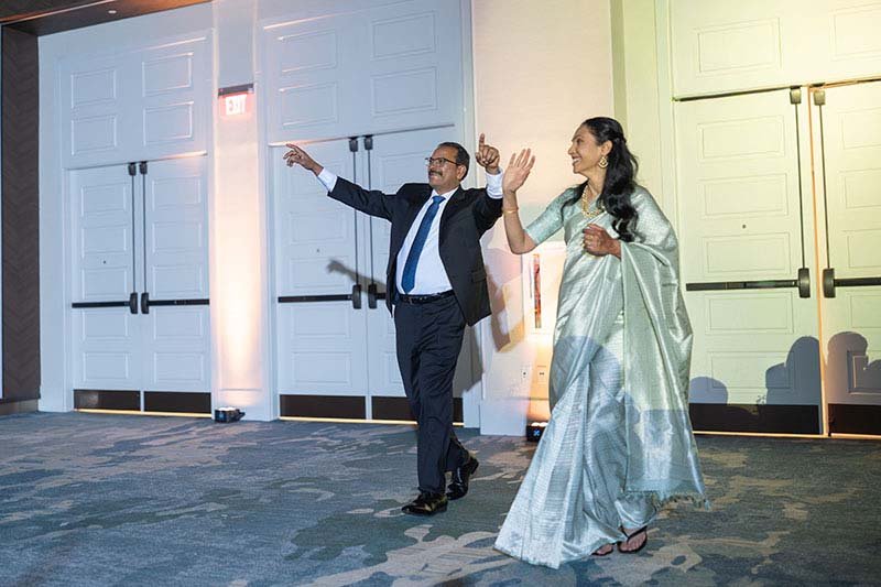 Vik_Meghana_Sneak_Peeks-88.jpg