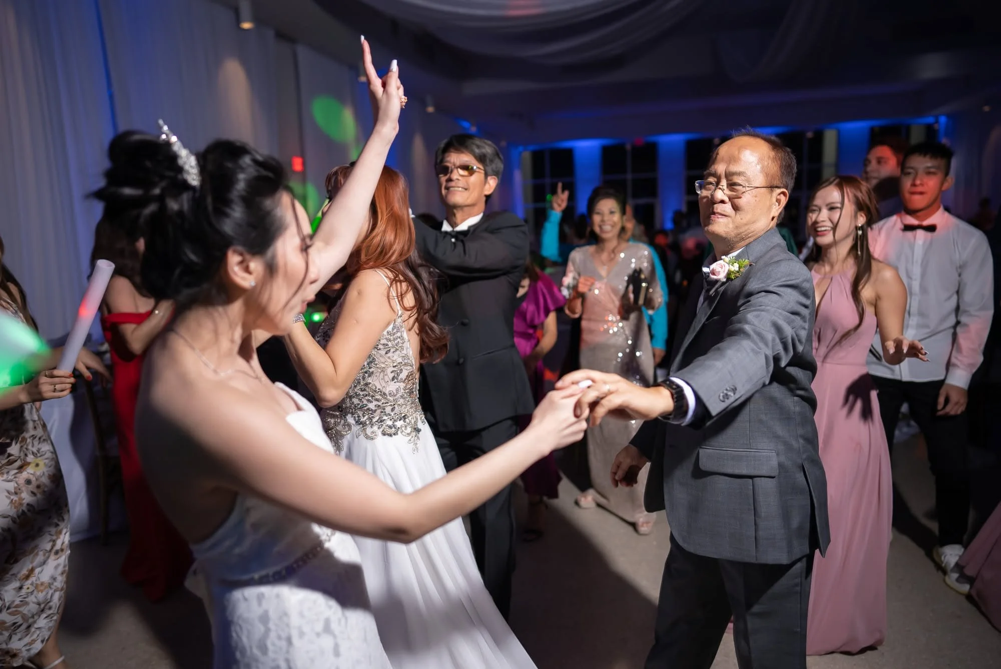bach-trang-tampa-garden-club-wedding-70.jpg