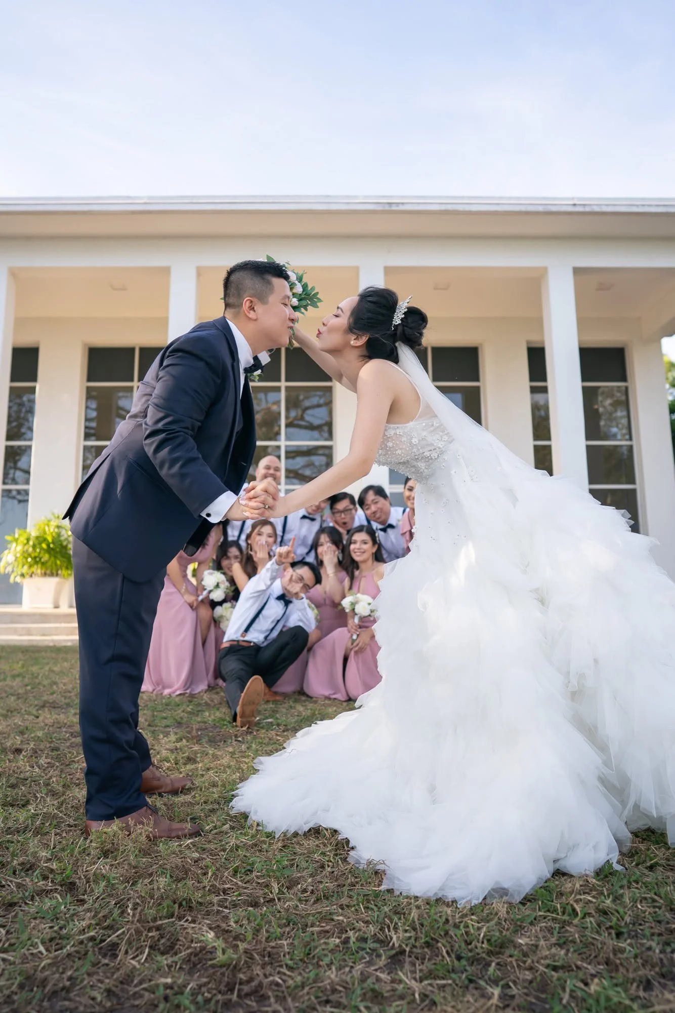 bach-trang-tampa-garden-club-wedding-22.jpg