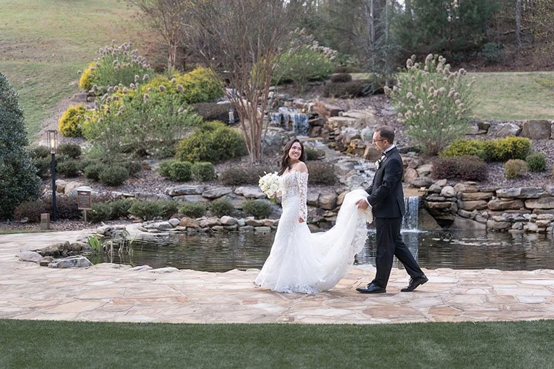 Christian_Jennifer_Wedding_Sneak_Peeks-27.jpg