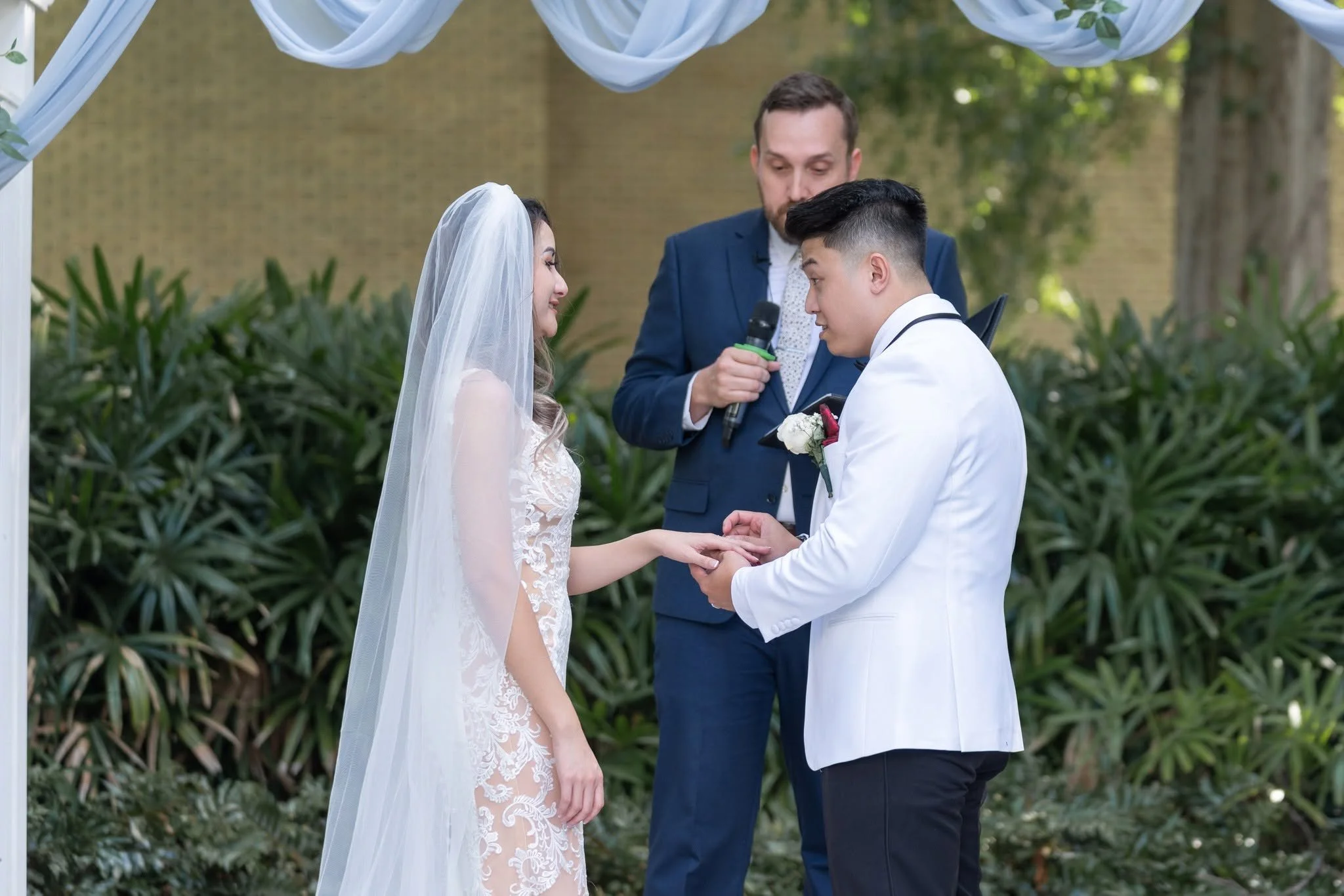 phi-michelle-tampa-garden-club-wedding-25.jpg