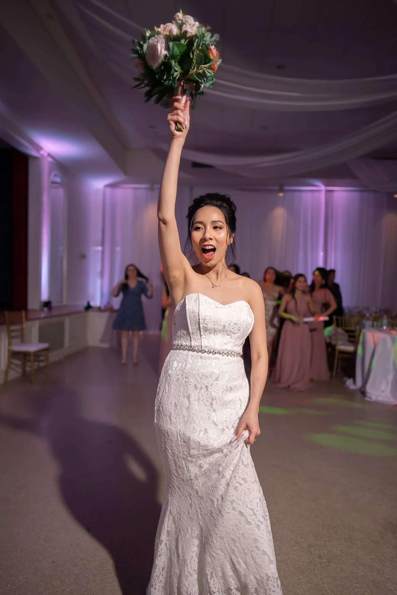 bach-trang-tampa-garden-club-wedding-75.jpg