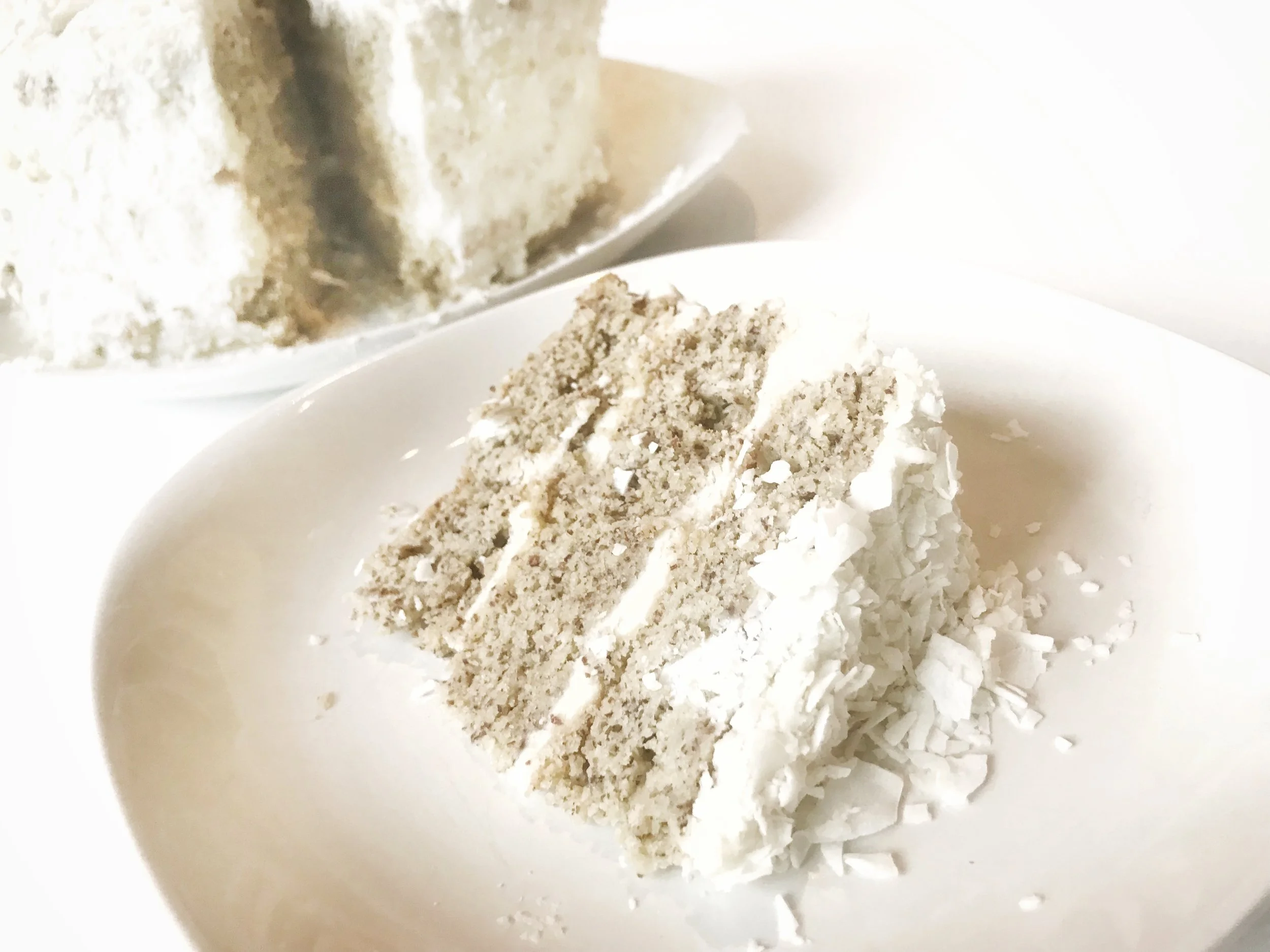 RH_KetoCoconutCake2.jpg