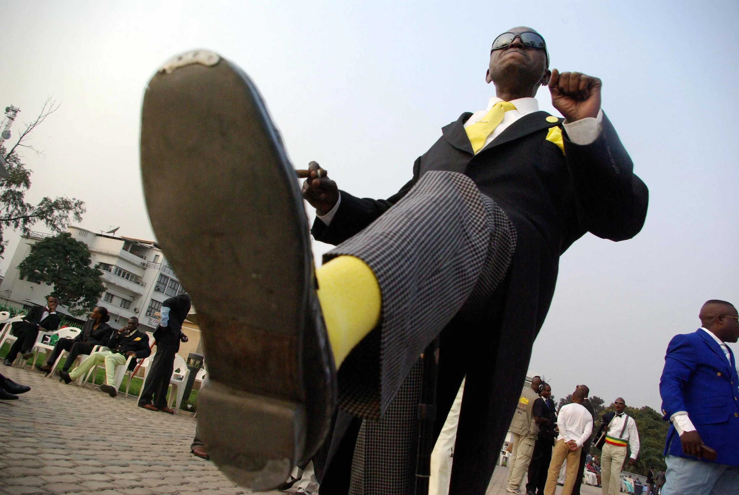 Untitled, Sapeurs de Bacongo series, 2008