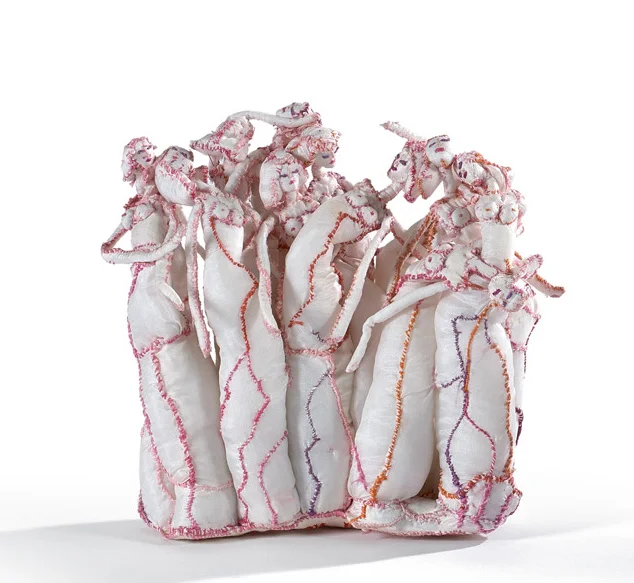 Le pensionnat des sables, 2003