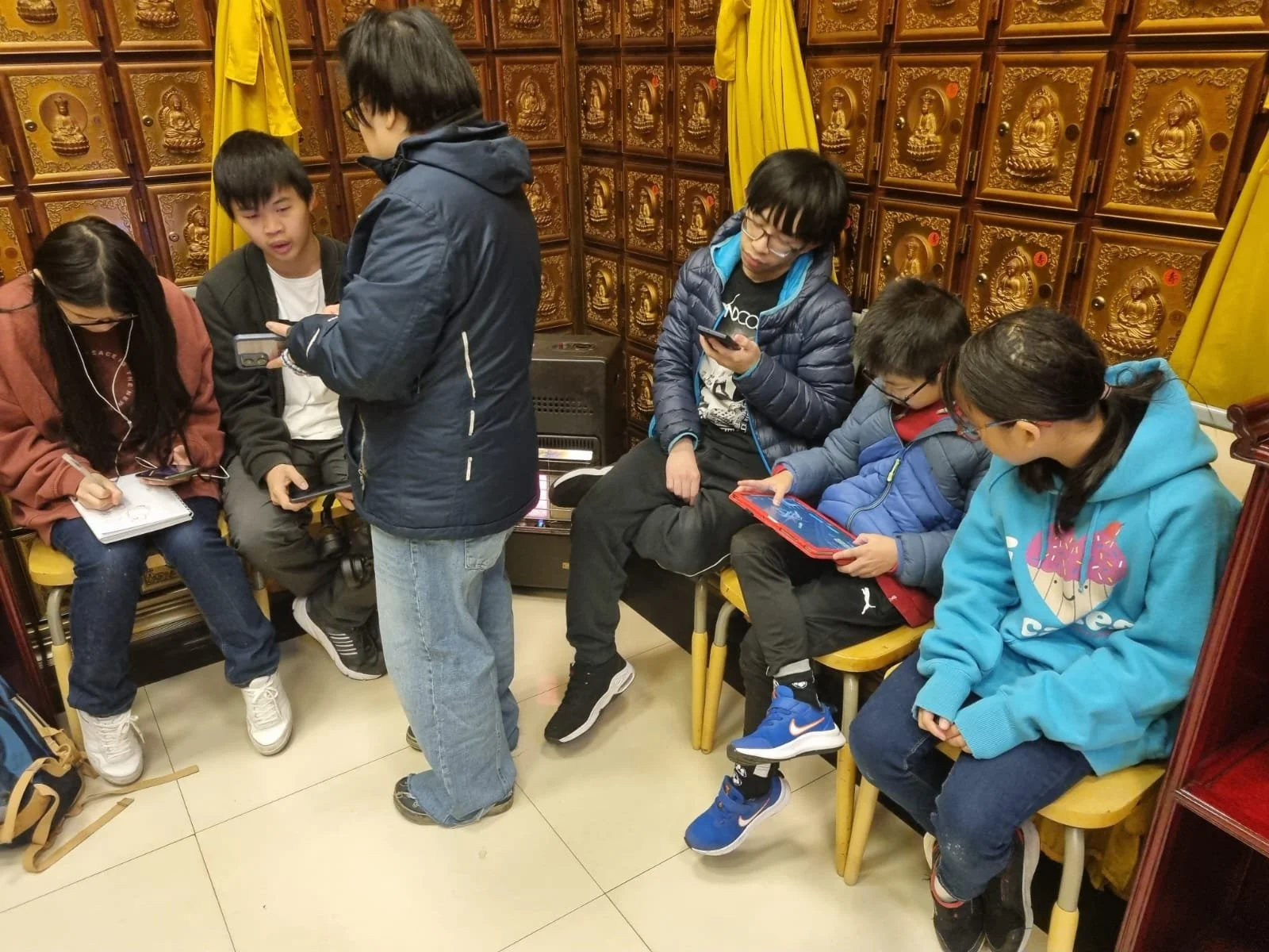 b6fb2916-e753-49e5-bae3-bfb5d83d838a.JPG
