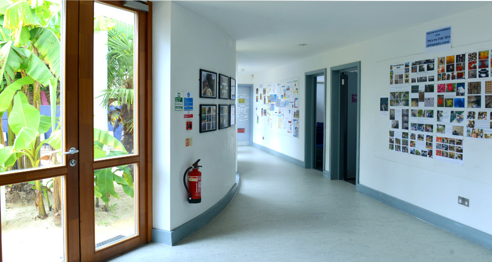 Children’s artistic work is carefully documented and later shared with teachers, parents and children. New project ideas are negotiated democratically between teachers, parents, children and community.