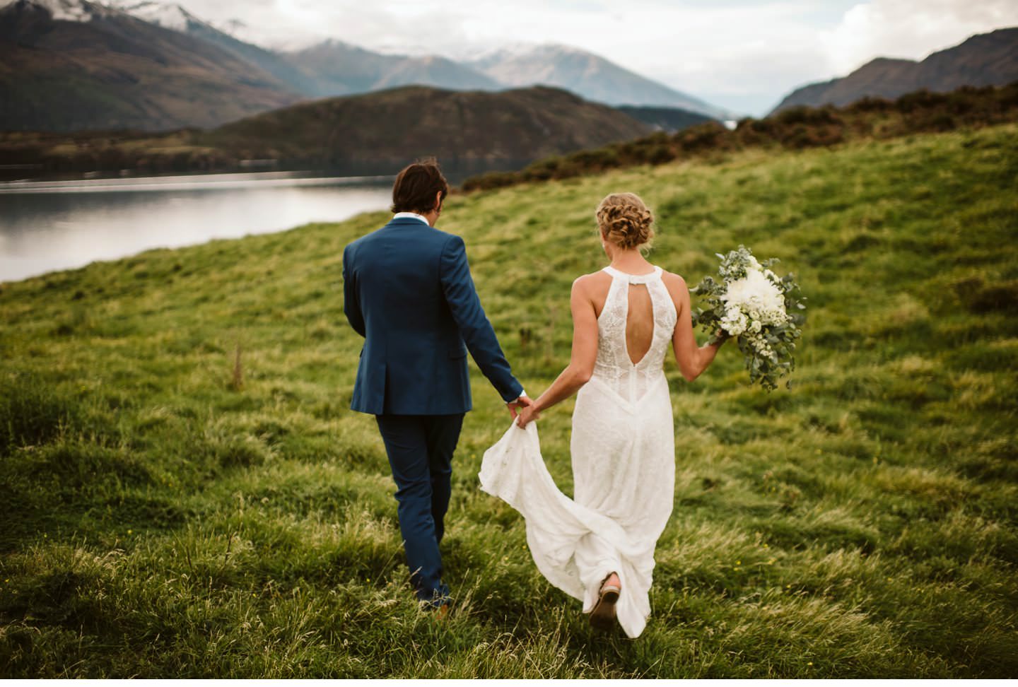 wanaka-tipi-wedding-photographer-044.jpg