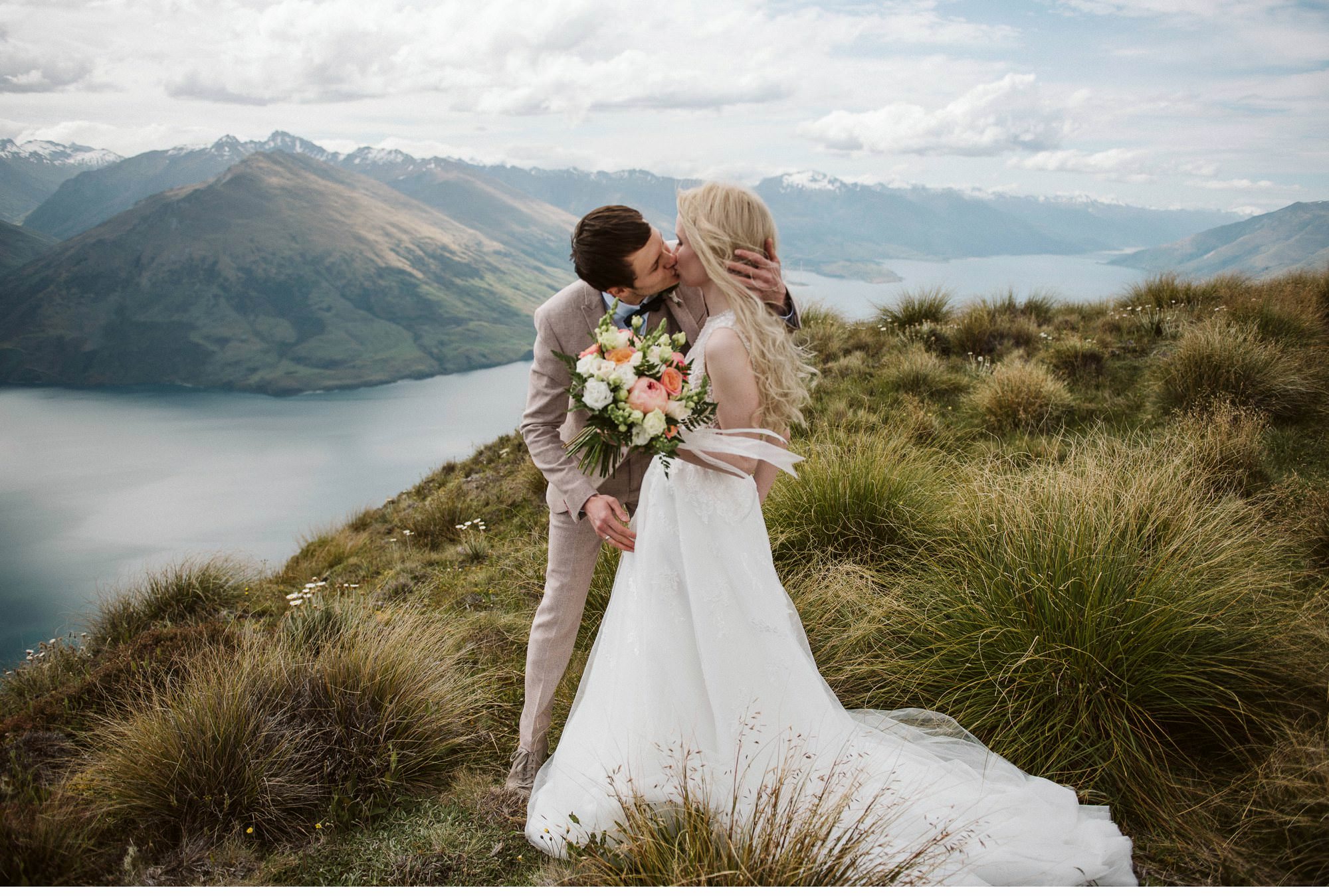 Wanaka Elopement Photographer-006.jpg