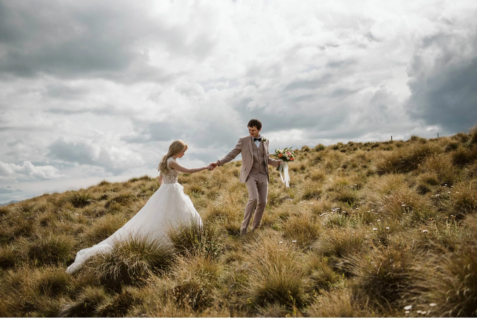 Wanaka Elopement Photographer-014.jpg
