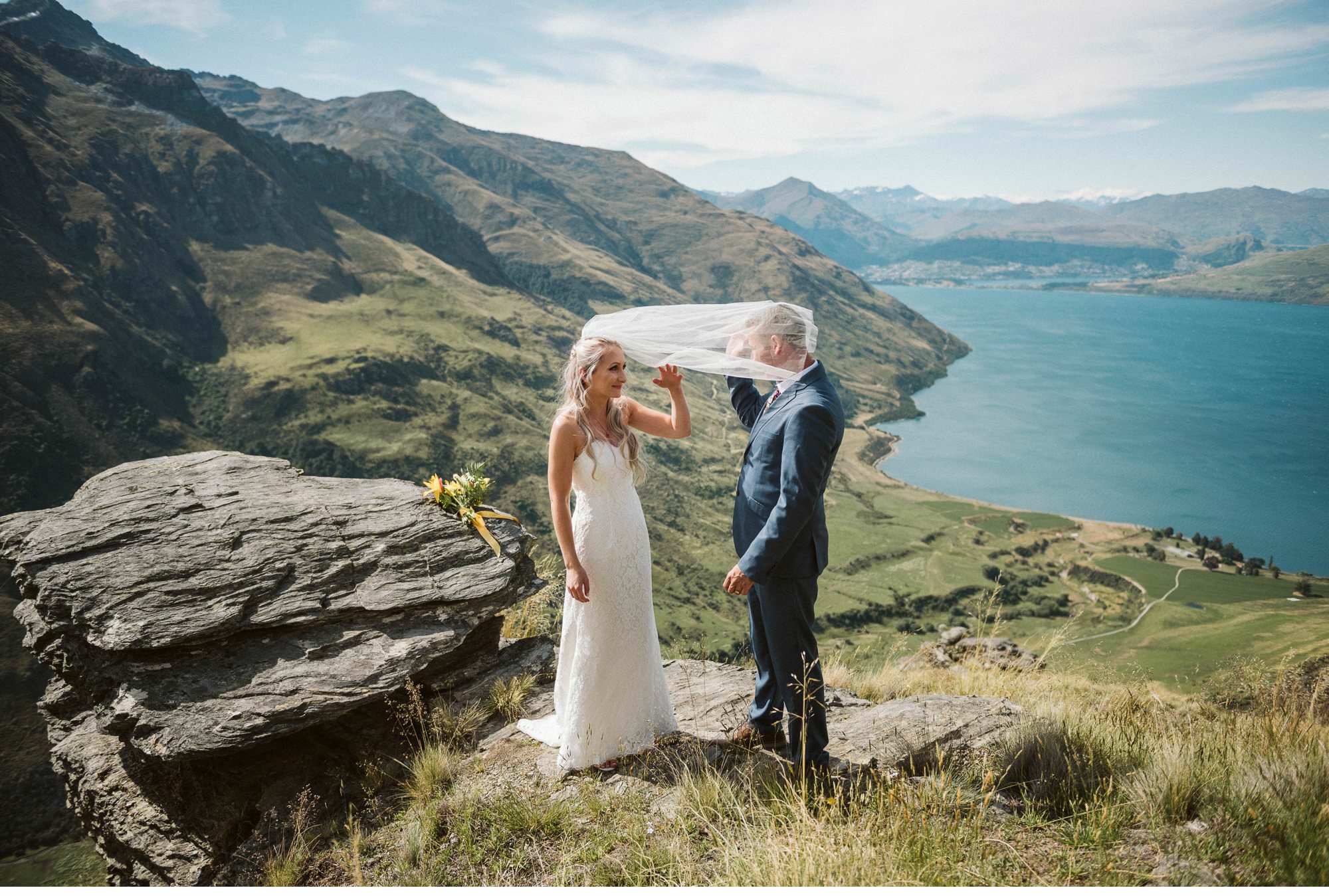 Queenstown Heli Elopement Photographer-011.jpg