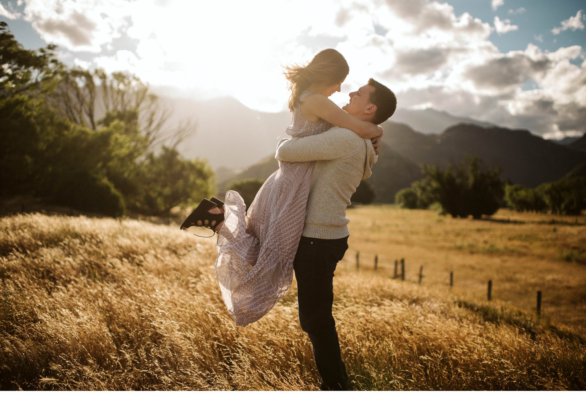 Lake Wanaka Engagement Photography-005.jpg