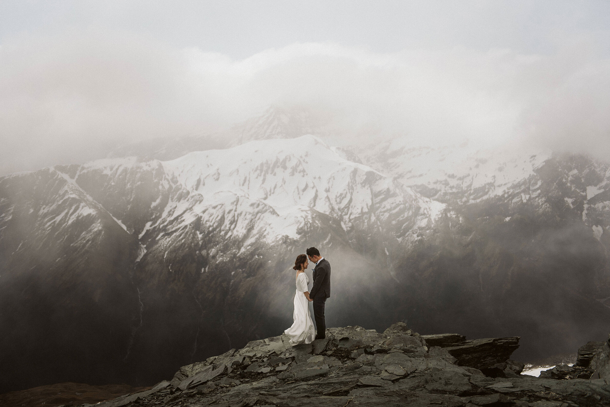 Shan + Chunxin / Dragonfly Peak Elopement