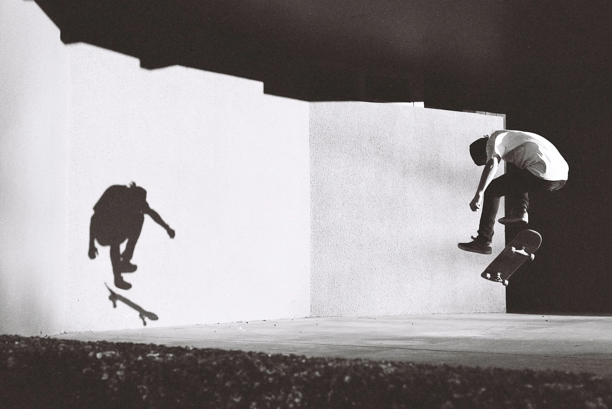 Joe-Sass---Nollie-Shuv.jpg