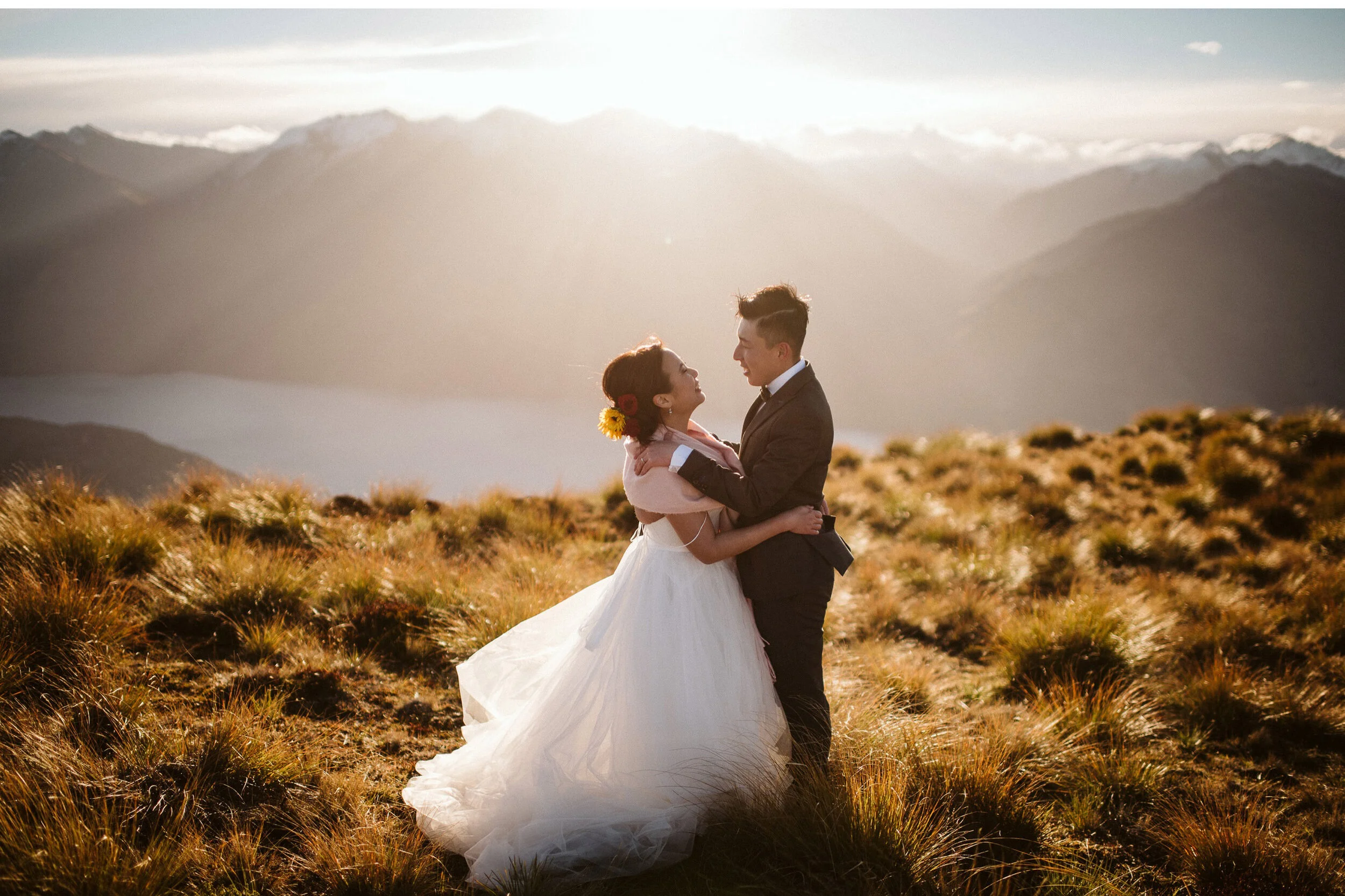 Mt Burke Wanaka Heli Elopement Photography-029.jpg