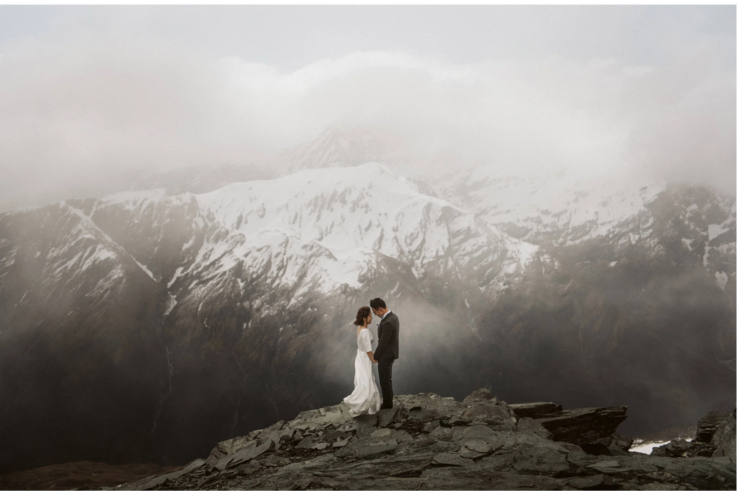 Dragonfly-Peak-Wanaka-Elopement-Photographer-014.jpg