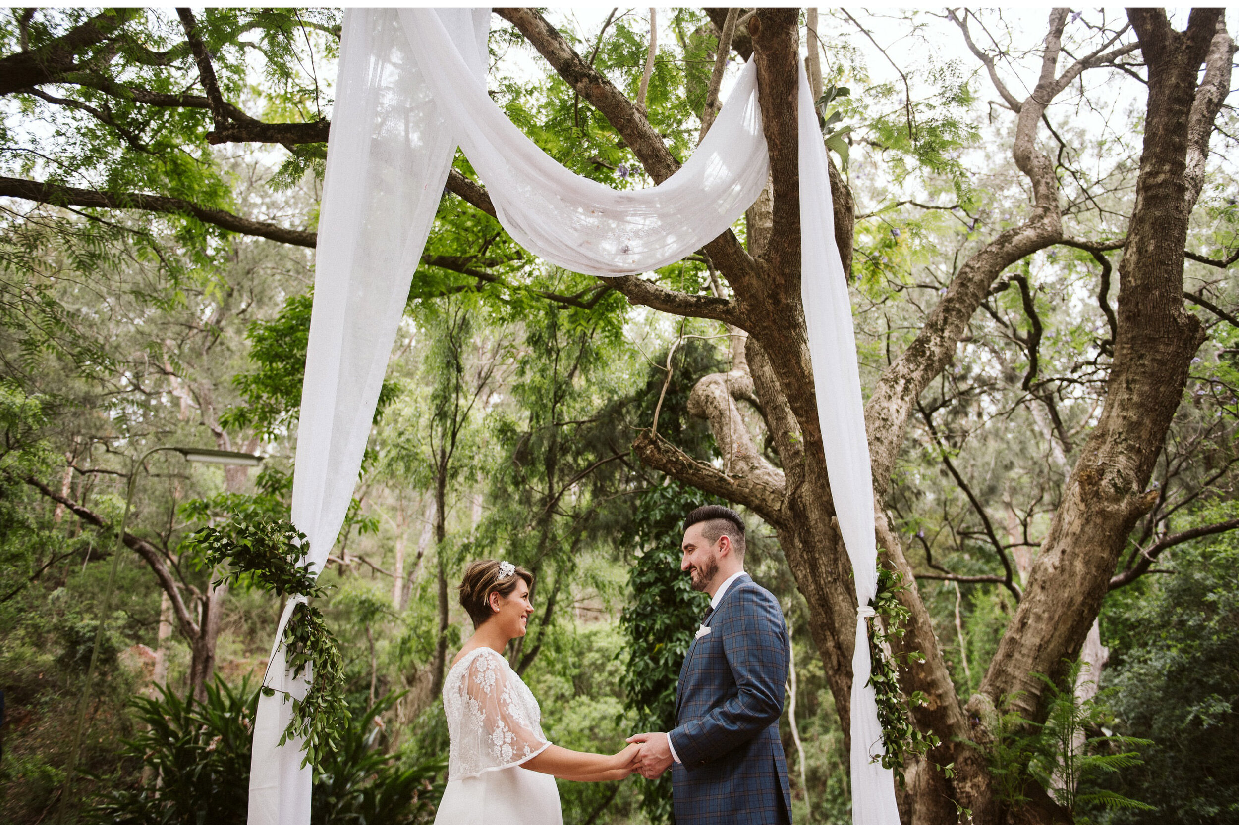 Bundaleer-Rainforest-Garden-Wedding-Photographer-010.jpg