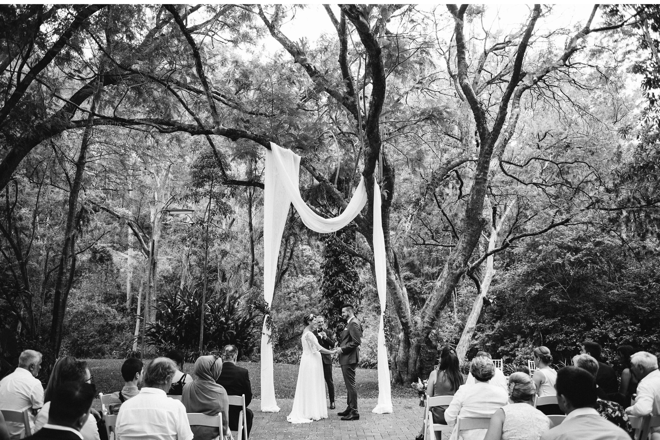 Bundaleer-Rainforest-Garden-Wedding-Photographer-012.jpg
