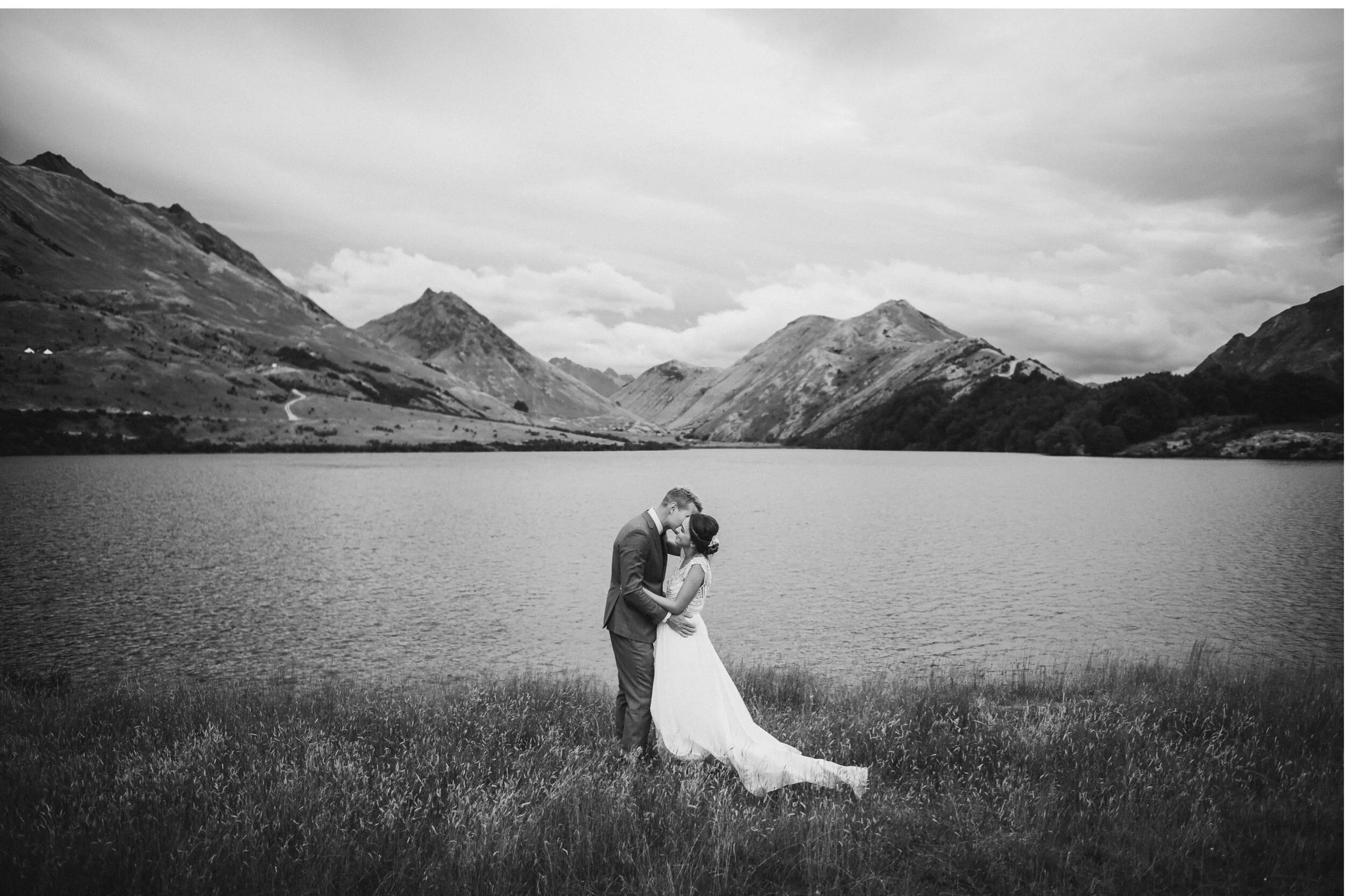Moke Lake Elopement Photographer-020.jpg