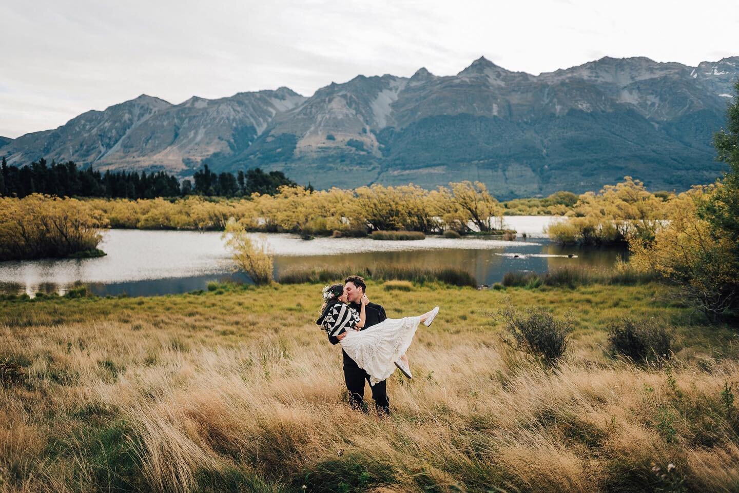 Tucked in close, surrounded by the alps. 
.
#nzwedding #nzbride #nzphotographer #elopement #elopementphotography #glenorchy #nikon #newzealand #fearlessphotographer #lookslikefilm #socality #wanderfolk #visualscollective #visualsoflife #welltravelled #liveauthentic #makemoments #lifeofadventure #stayandwander #theoutbound  #thewandererscommunity #togetherjournal #simplyadventure #fortheloveofmountains #heyheyhellomay #photobugcommunity #junebugweddings #andybrownphotography