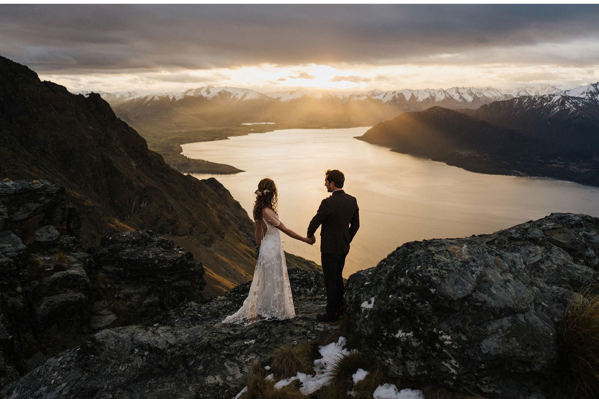 Cecil Peak Queenstown Elopement Planner Photographer_021.jpg