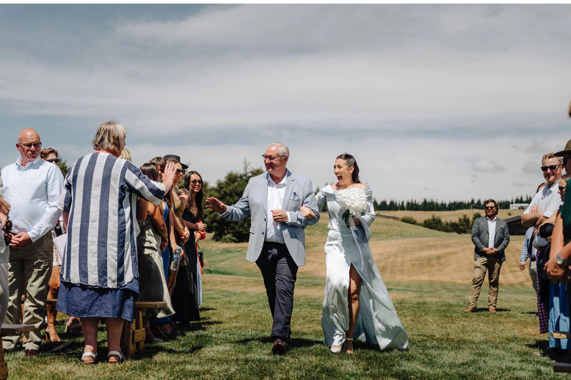 029 - Dublin-Bay-Wanaka-Hybrid-Wedding-Photo-Video.jpg