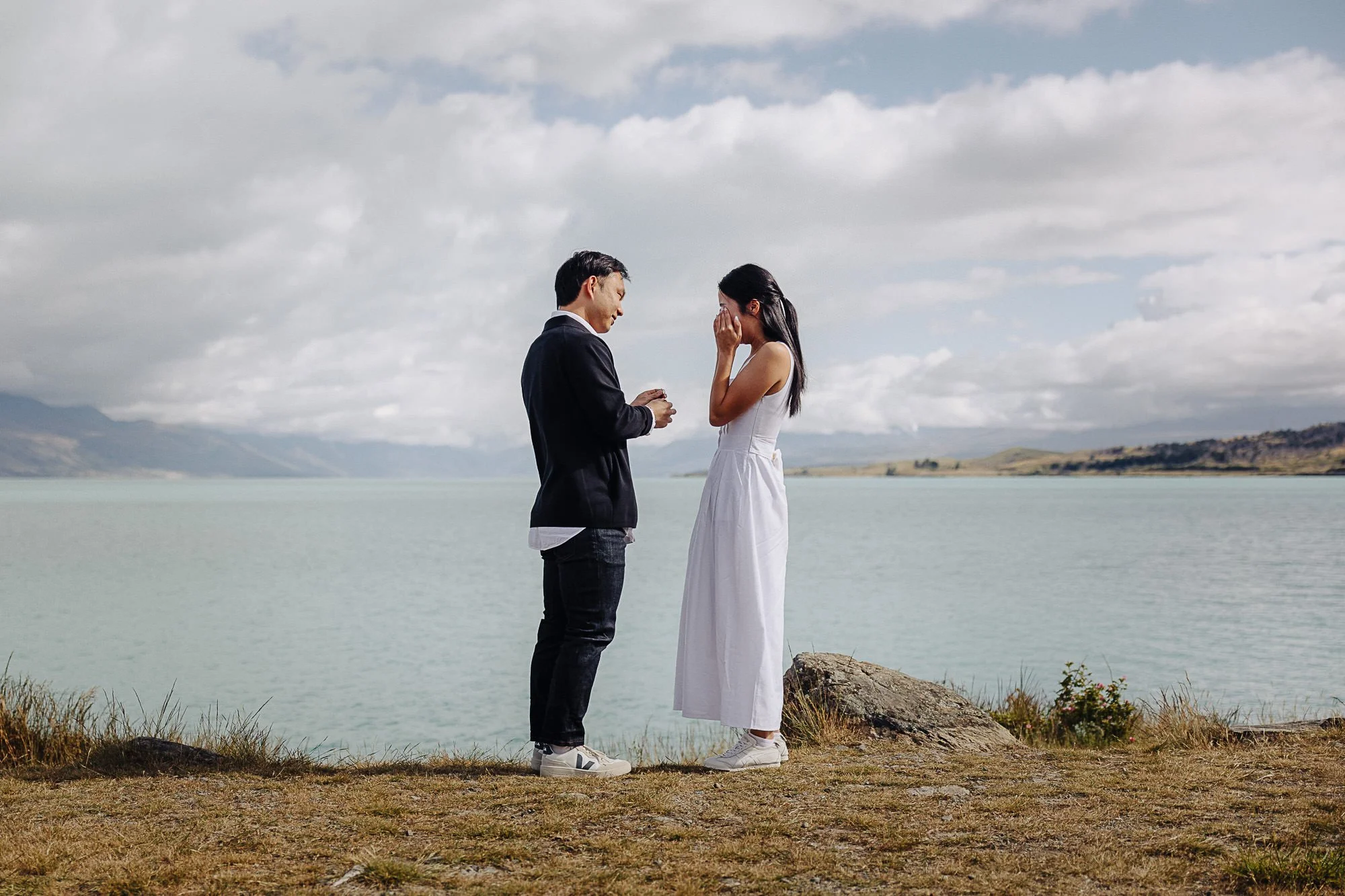 007 - Lake Pukaki Surprise Proposal Photography.jpg