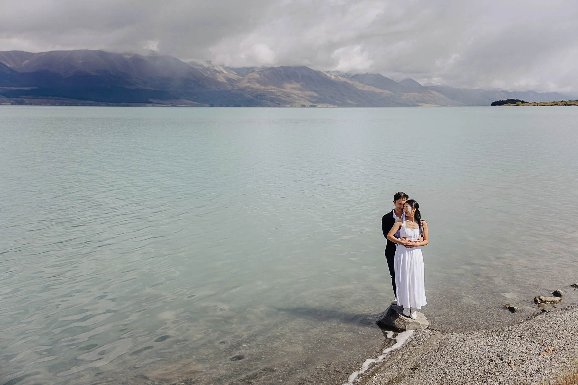 008 - Lake Pukaki Surprise Proposal Photography.jpg