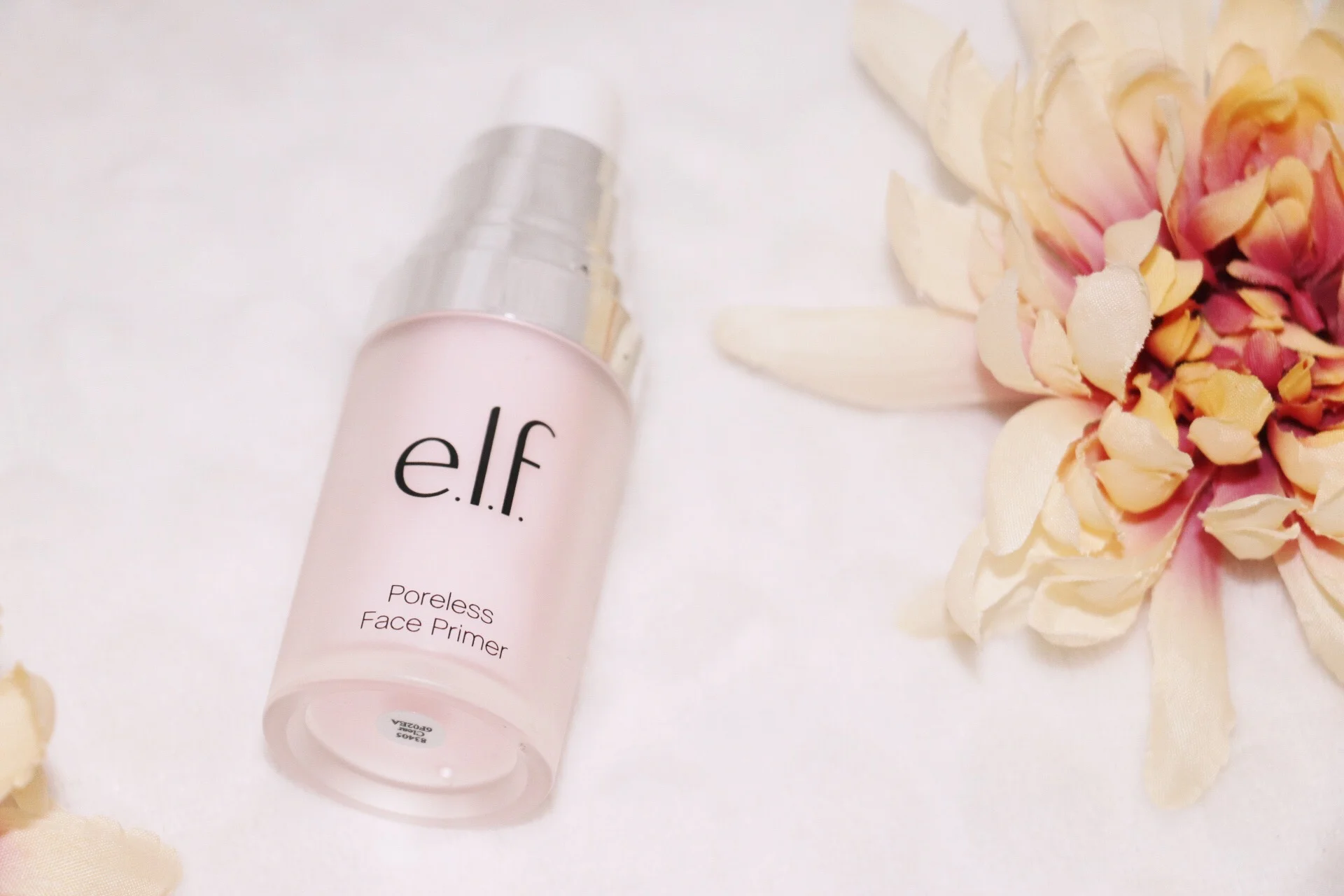 2) E.L.F. Poreless Face Primer THIS IS AMAZING. Not kidding. When I started using this, it was right before Thanksgiving and my family was so curious as to how my face looked so smooth. Long story short, both of my sisters now use it and love it as well! This product is so smooth. I have combination skin and I usually have issues with product clinging to my dry spots, or getting too oily in my t zone. This primer works great for me and I totally recommend it! Best part? It's only $6! I got mine at Target, but you can also order it here.