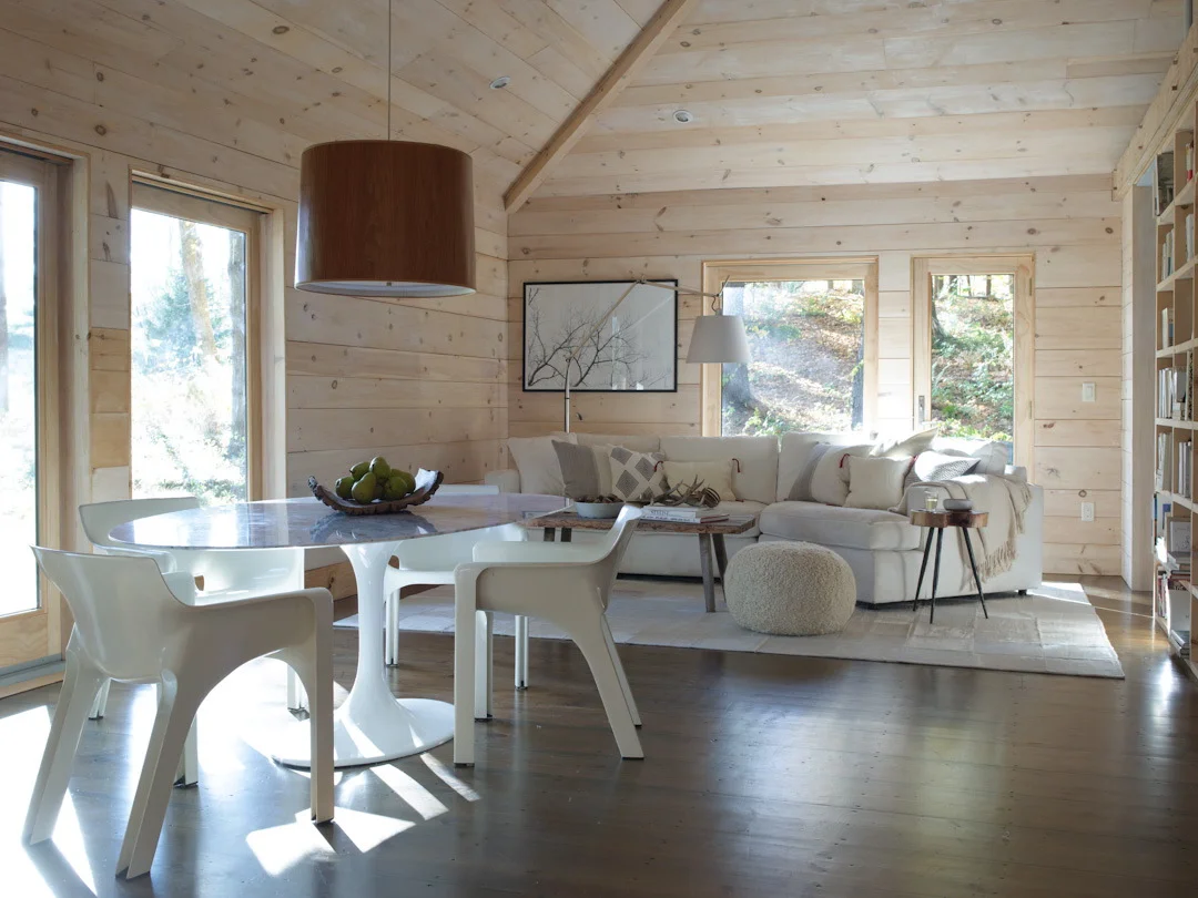 CL.10.17.2_Living Room_00040.jpg