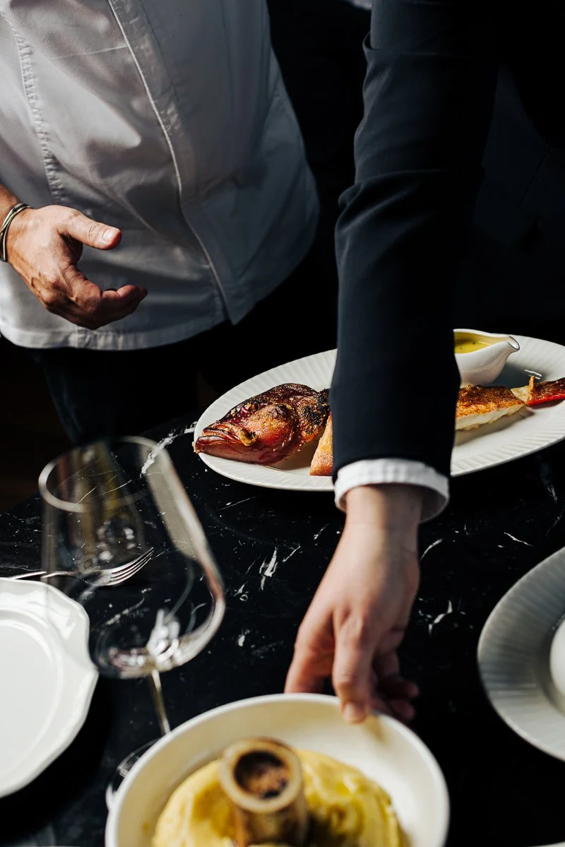 CBC_CCs_Food_GroupDining_2951.jpg