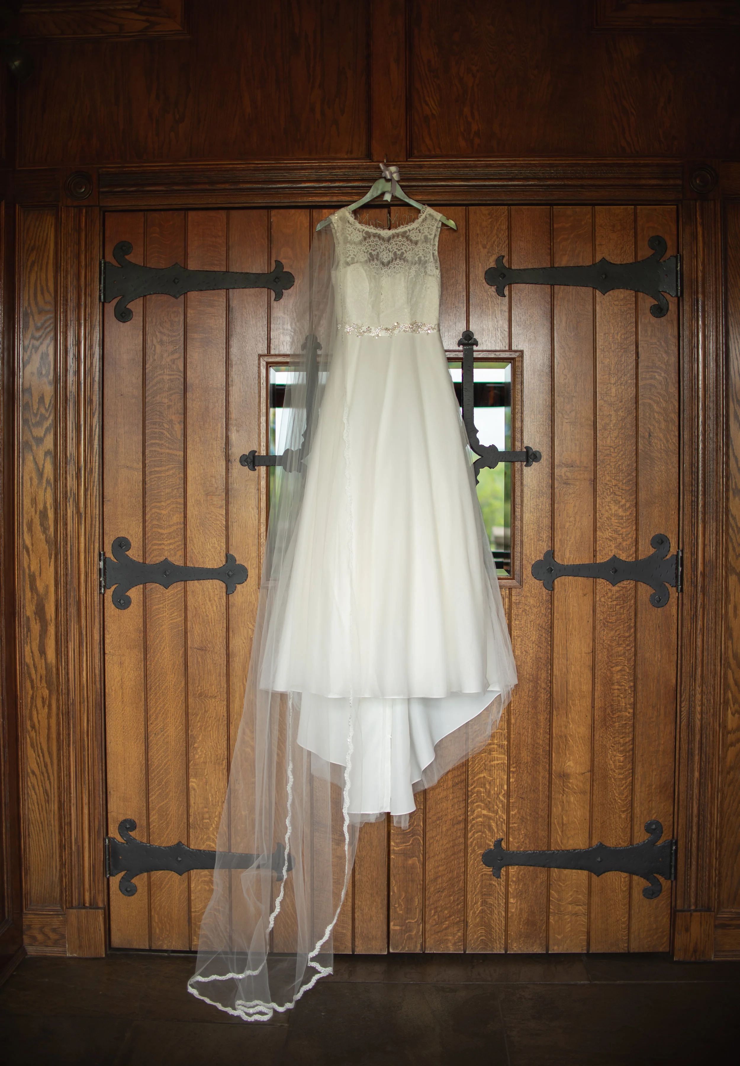 1742Anna&Eric5-25-19.jpg