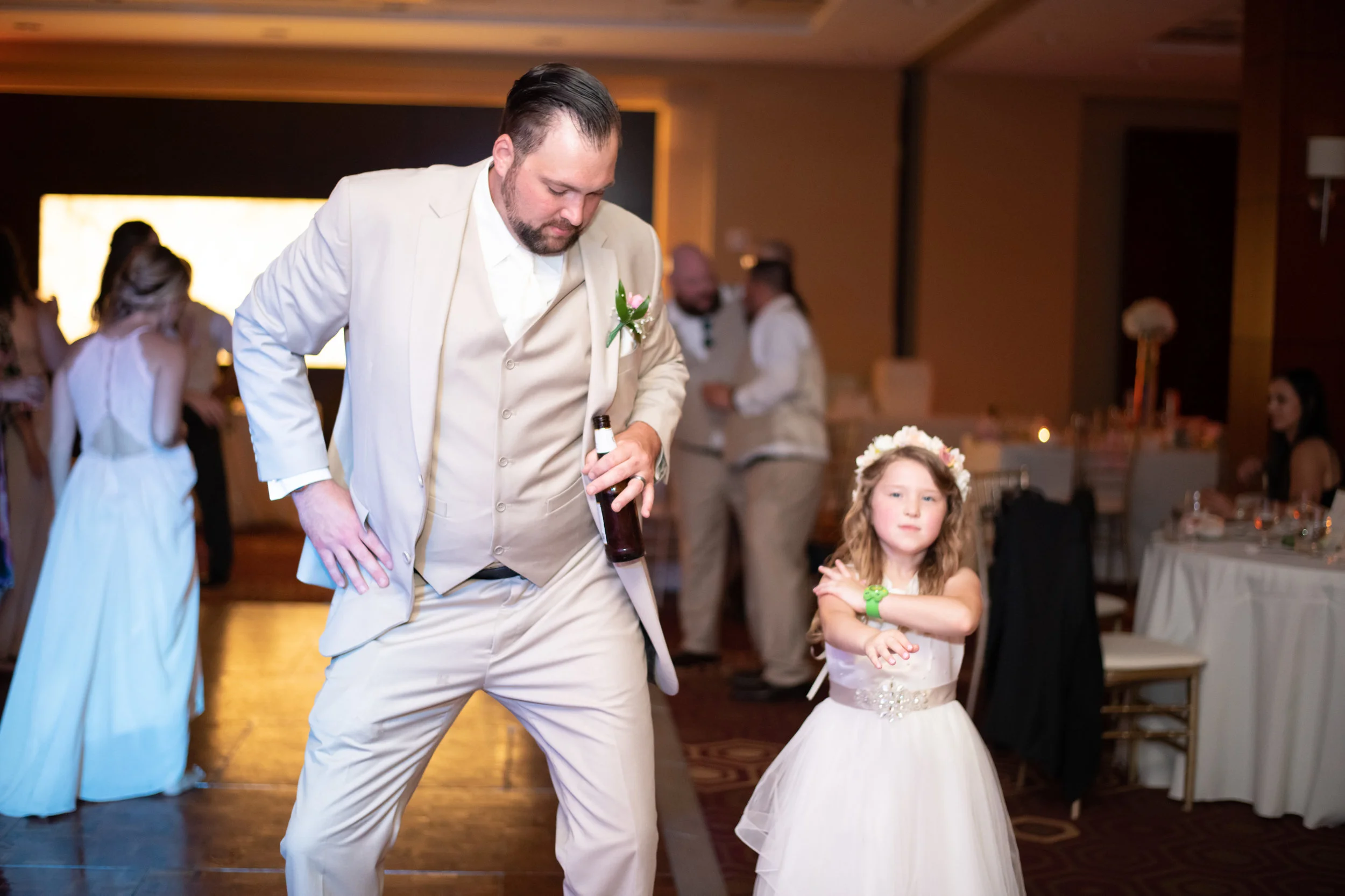 Lindsay & Brett 1917.jpg