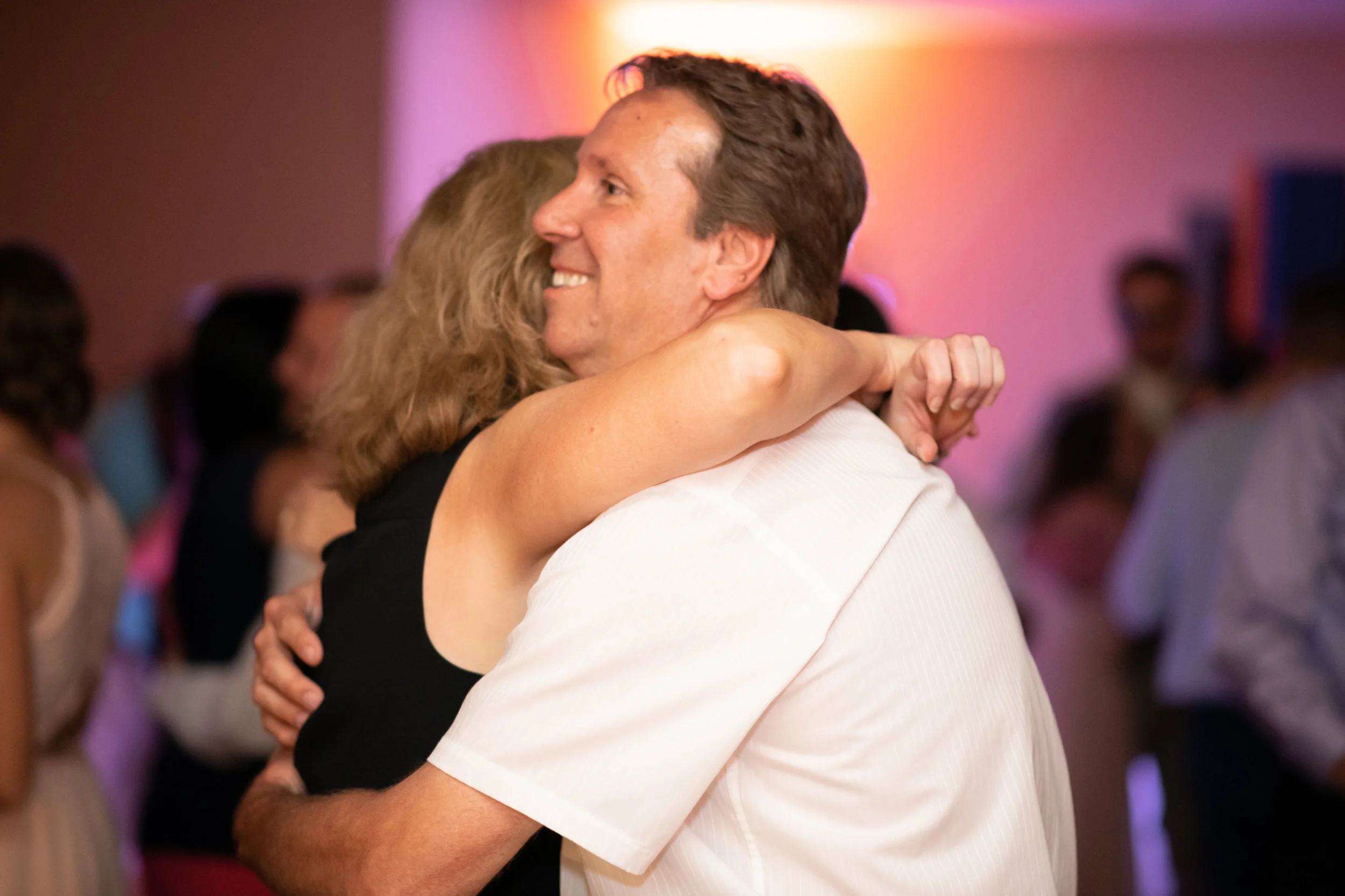 Lindsay & Brett 2183.jpg