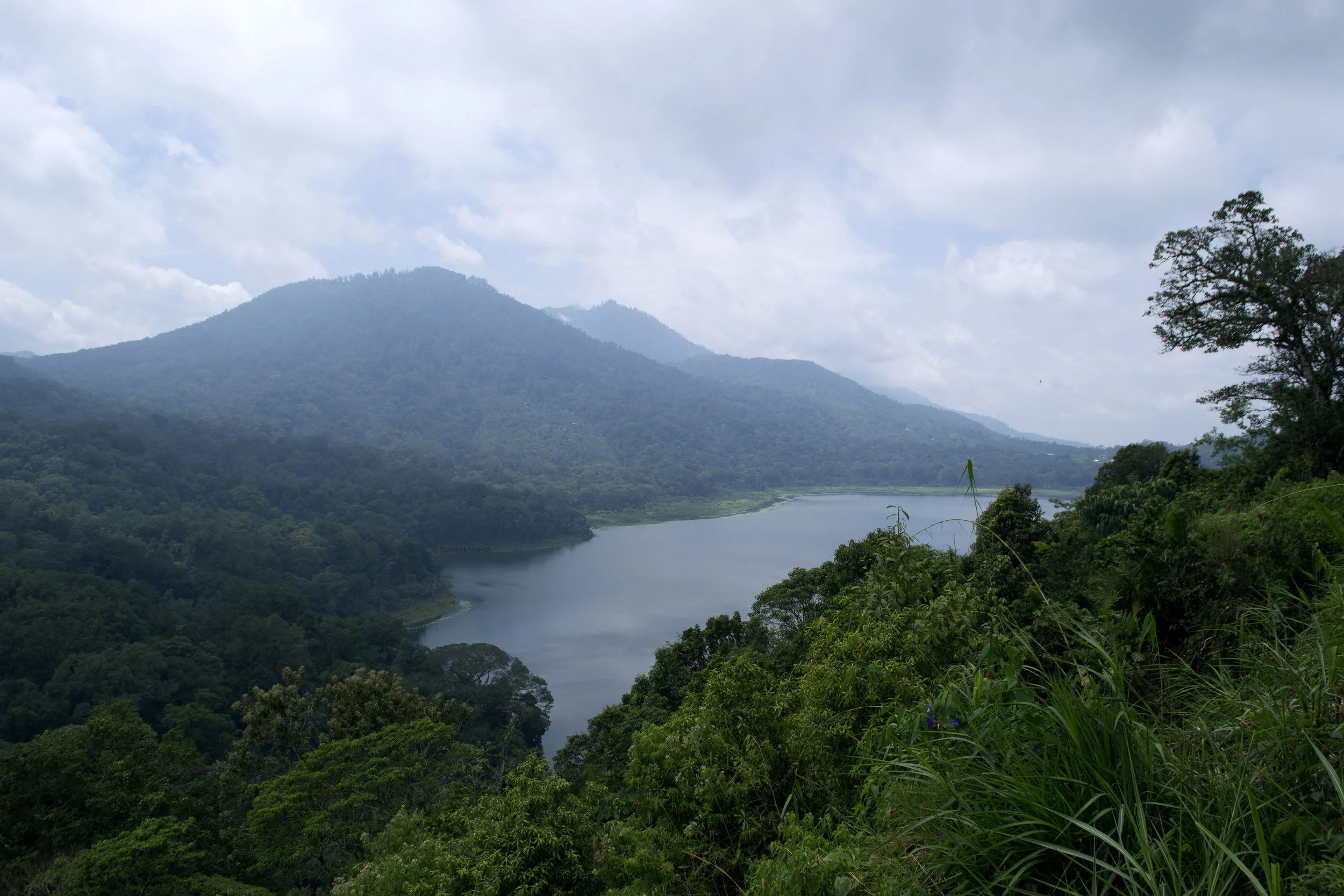 TWINLAKE.jpg