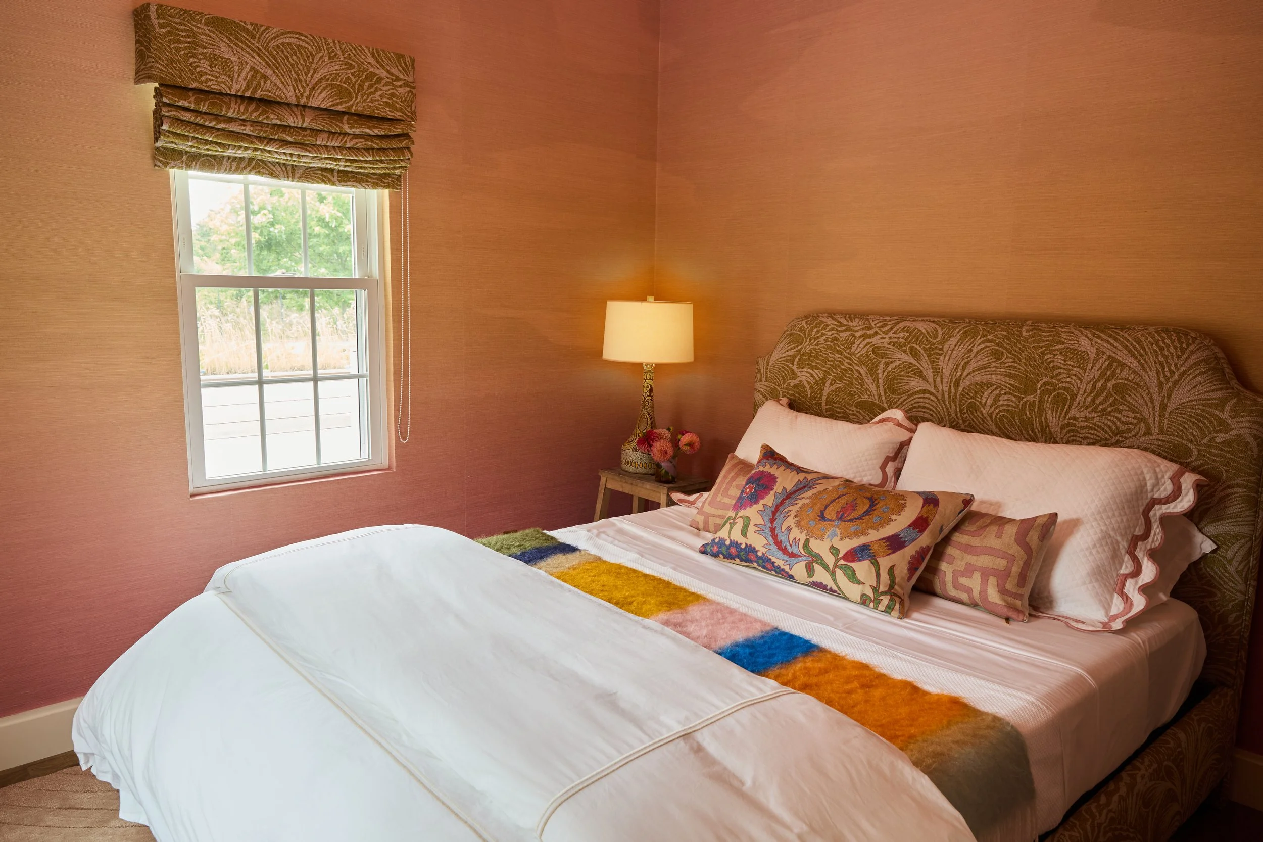 Guest Room 1.jpg
