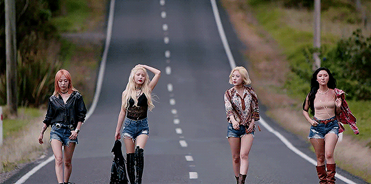 tumblr_p581ft49GP1r88tn9o1_540.gif