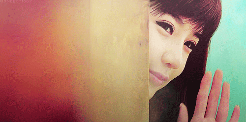 Park Bom (Queen Bom) says hello 👋