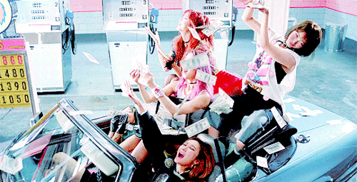 tumblr_nxysxi2dey1tyhuflo1_500.gif