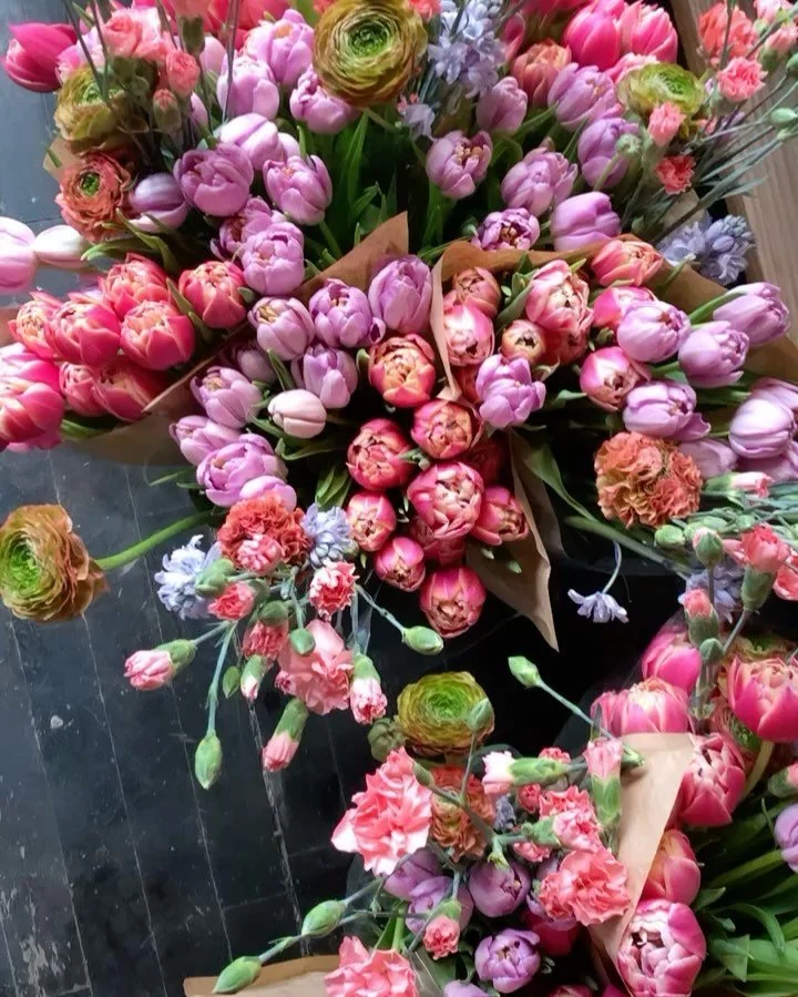 We are so excited to be celebrating all you beautiful mothers out there with @hirisebreadco again this year. Due to the weather, our pop-up will be a day early this year on Saturday 5/11 from 8-1! 

As always, if you can&rsquo;t make it out, we have 